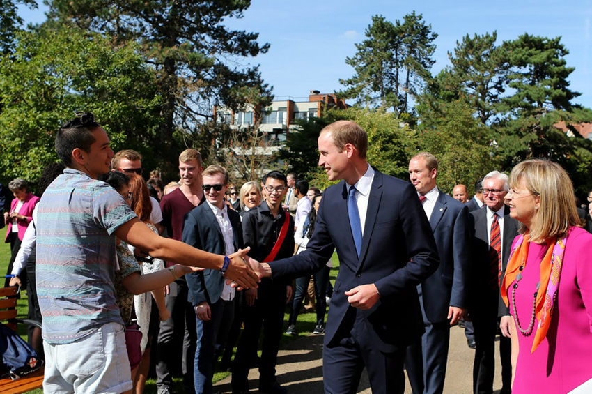 英 ??? ???, ??????? ???? ??? ??