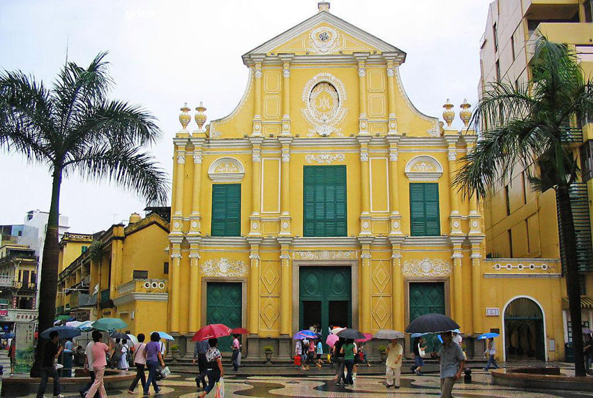 ??? ????: ? ???? ??(玫瑰聖母堂)