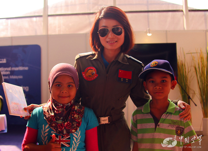 ?-10 女??? ???? ??, ??? ??? ????