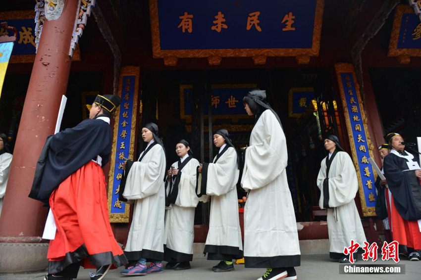 ??(四川) ???(都江堰) ???? ?? ??? ??