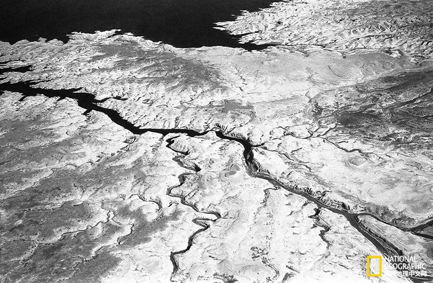 ‘??? ?????'????? ??? 6? ?? ‘??'