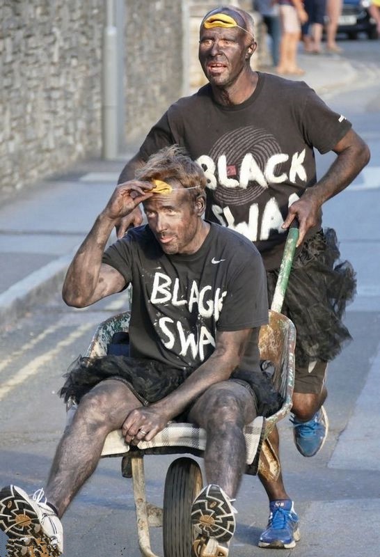 英 ‘?? ???? ????? ??’, ?? ?? ??