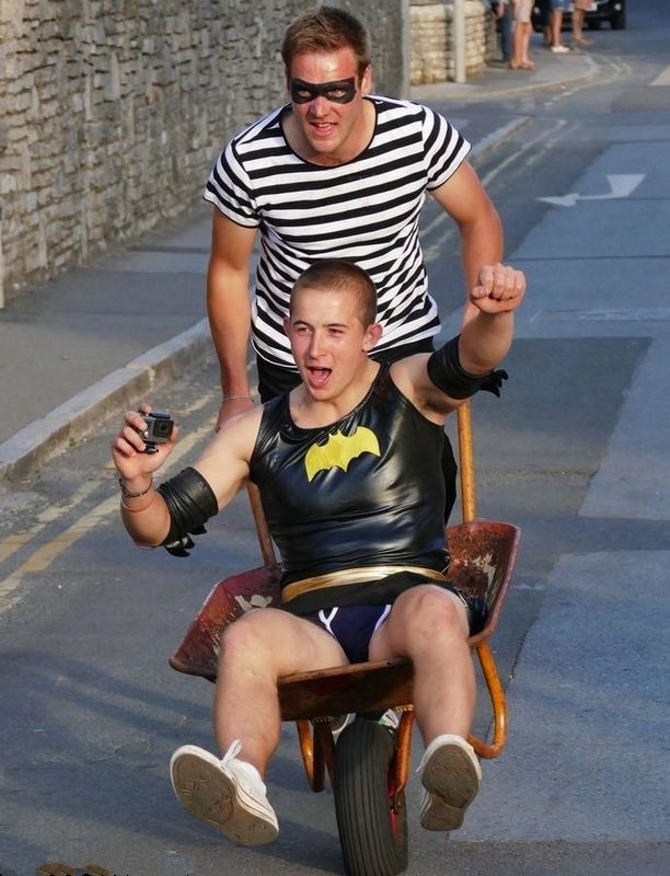 英 ‘?? ???? ????? ??’, ?? ?? ??