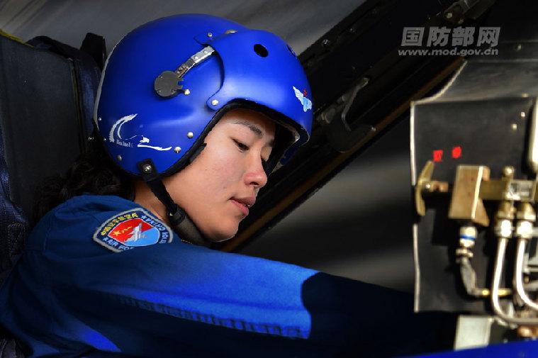 ??? ?10? ??? ?, 女????? ?? ??