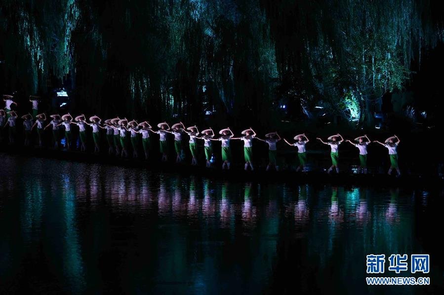 ???: G20 ????? ??? ??? 中, ???? ??