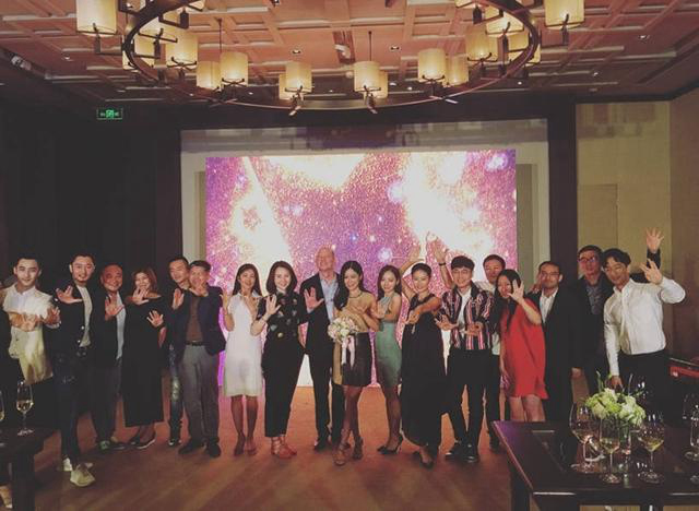 ???? ?? 17? ?? ?? 女 MC?? ????