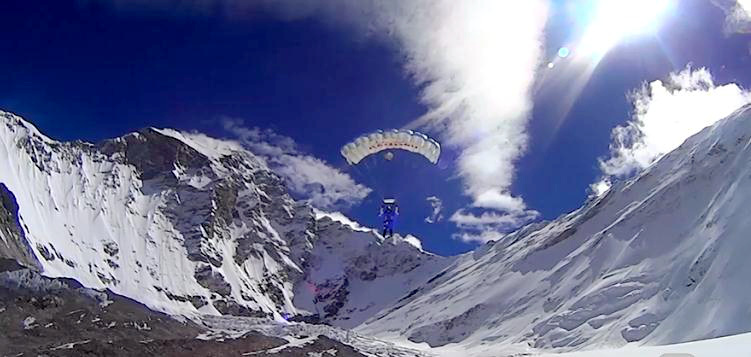 ??? ??? ??… ?? ?? 7700m? ??, ?? ??