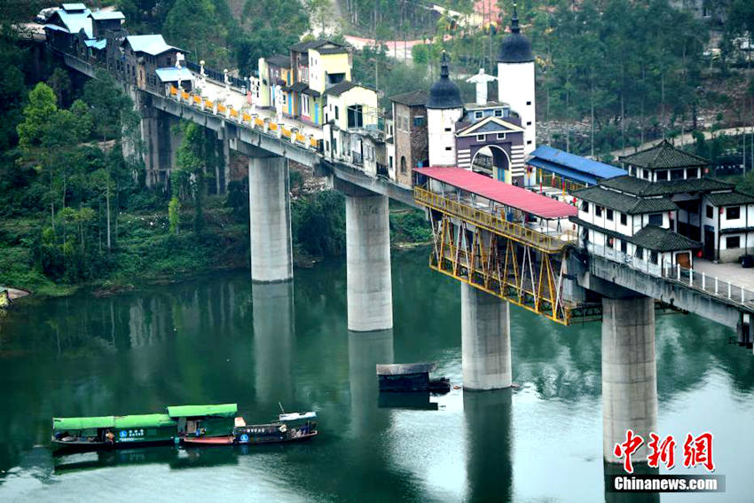 ??(長江) ??? ??? ????? ????.