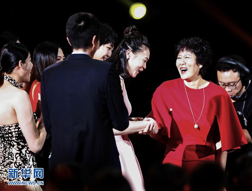 2016? 中 ???? ??? ??? ??, ?? ???? ????? ??? ??? ??