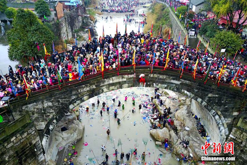 ?? ??, ‘????’ ???? 10?? ? ??? ? ??