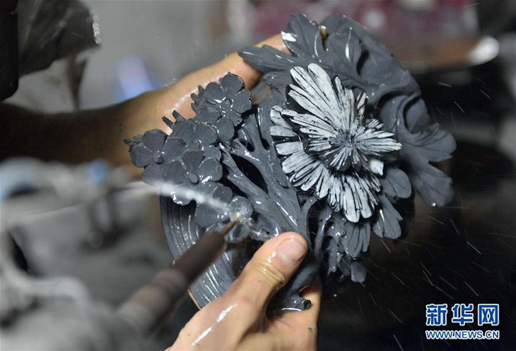 ? ?? ?? ‘?’, ??? ‘???’ ?? ??