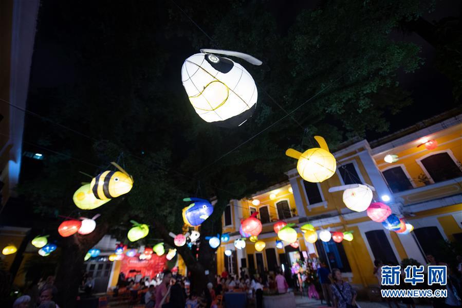 ?? 13? ???? ??? ??????(St. Lazarus Parish)?? ??? ???? ???? ??. [?? ??: ???]