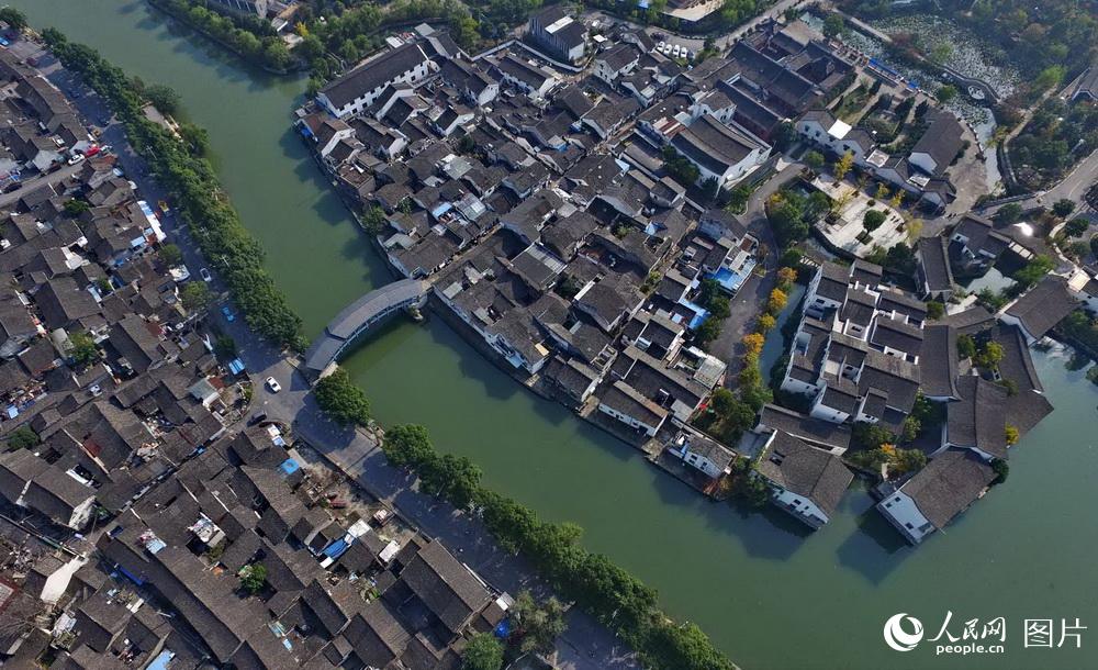 ?????(鑒湖水街) [?? ??: ???]