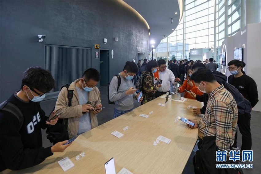 ???? ?????? Mate40 ??? ??? ????? ???? ??. [?? ??: ???]