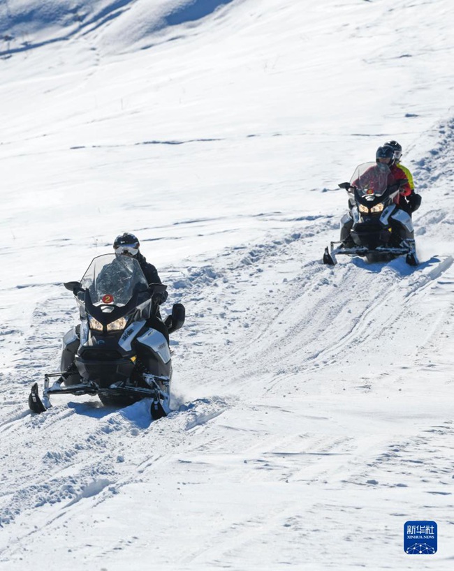 ?? ??(伊犁) ???(那拉提) ????? ????? ????? ?? ??. [12? 2? ??/?? ??: ???]