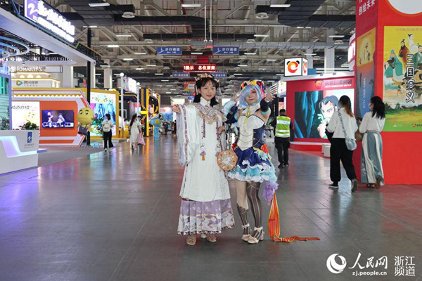 ??? ????????? ??? 320?元 ??