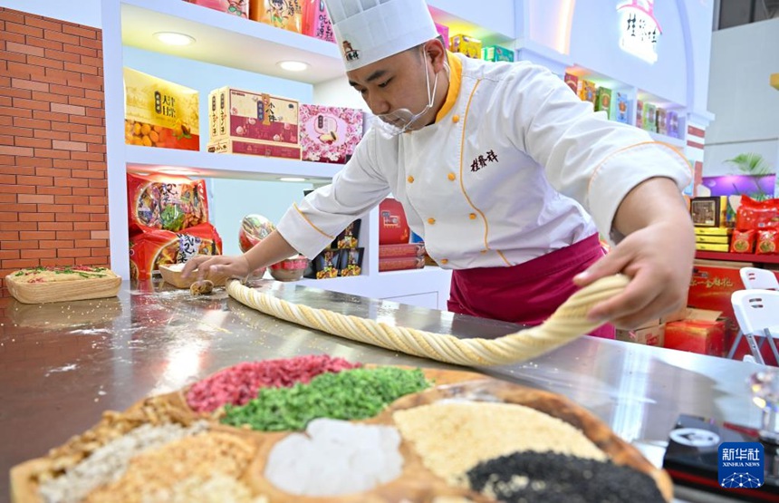 ?5? CICPE ??(天津)??? ???? ????(桂發(fā)祥) ???(十八街) ??(麻花: ??? ??)? ??? ??. ? ?? ??? ??? ??????. [4? 14? ??/?? ??: ???]