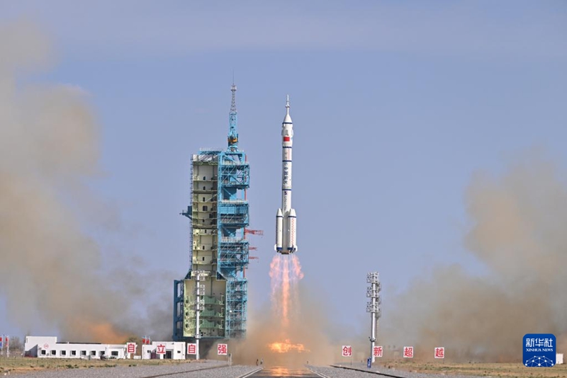 ??? 20? ?????? ??? ?? 2? F??-20 ????? ??????????? ????. [4? 24? ??/?? ??: ???] 