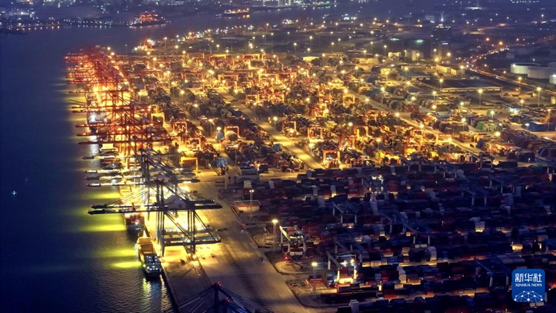 中 ?? ????? ????, ?? ??? 120? TEU ??