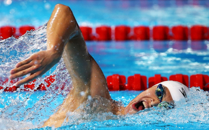 ??, ????????? 800m ??? 2?? ??