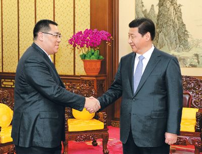 12? 18?, ??? ????? 18? ?? ????(中南海)?? ?? ??? ???? ??? ????(崔世安) ??? ????? ????? ???. ???(謝環(huán)馳) ????